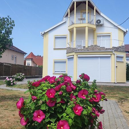 Villa Vanília Keszthely Exterior foto