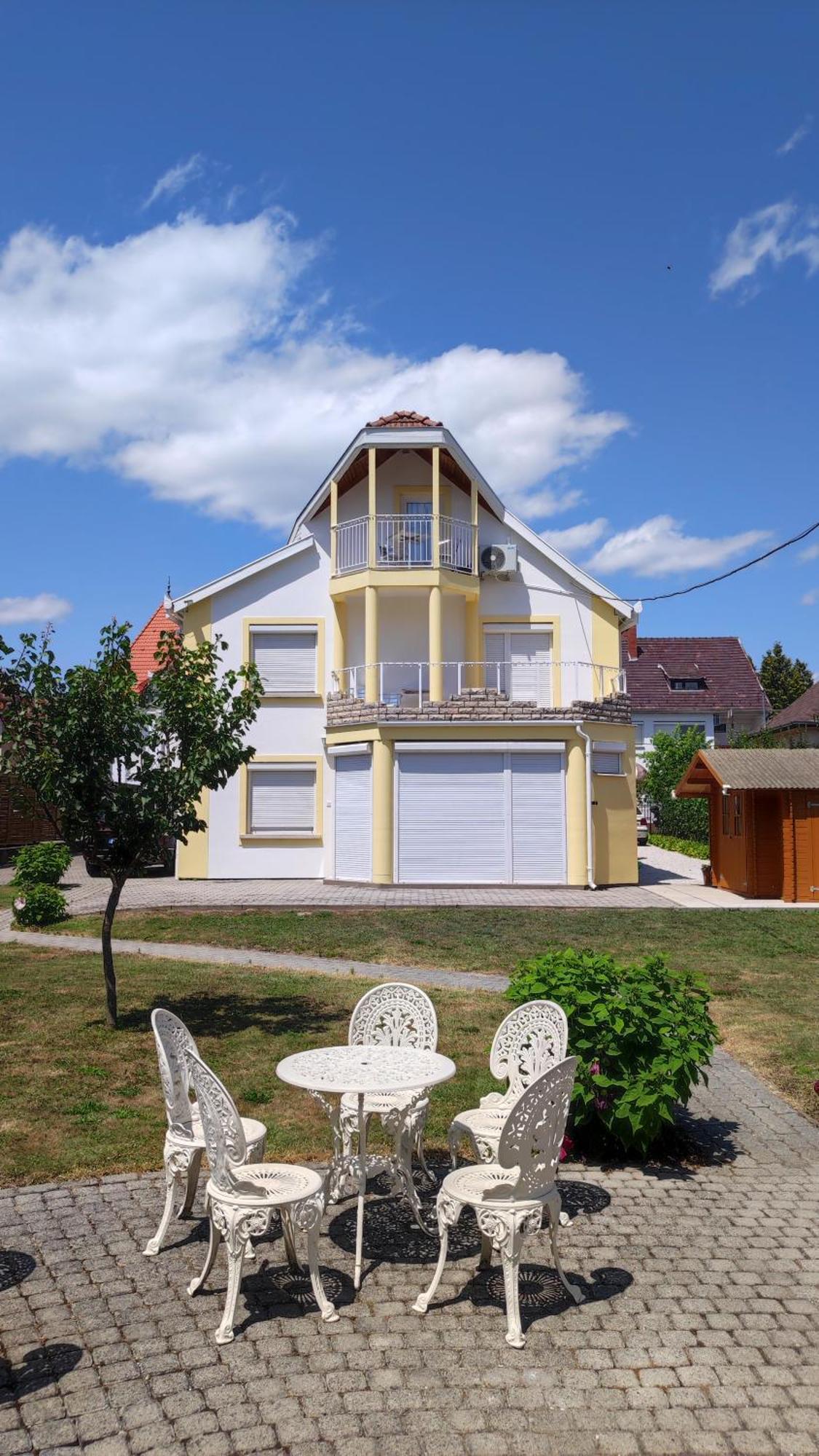 Villa Vanília Keszthely Exterior foto